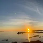 Apartmán With Sea Views *