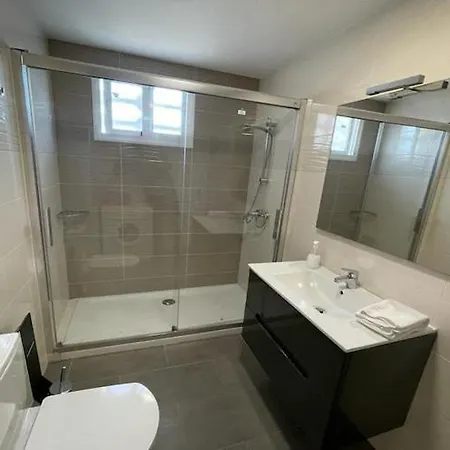 With Sea Views Apartment