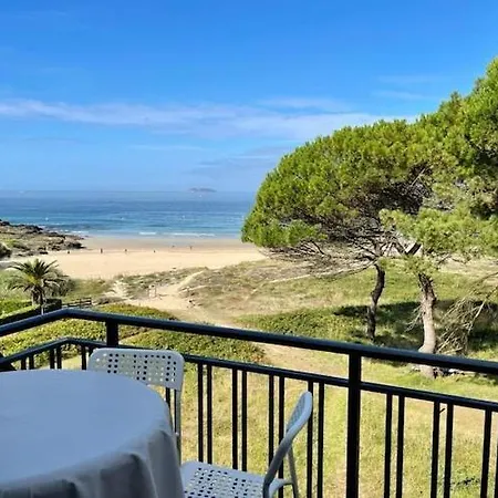 With Sea Views Apartman *